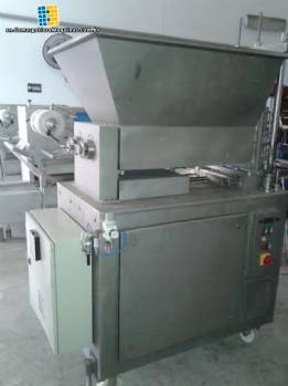 Hamburger maker