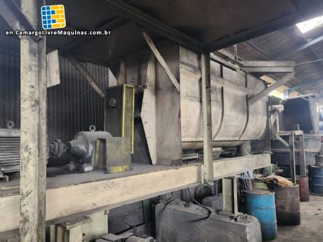 Ribbon blender for powders coated in stainless steel