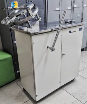 Semi-Automatic Encapsulator Capsutec