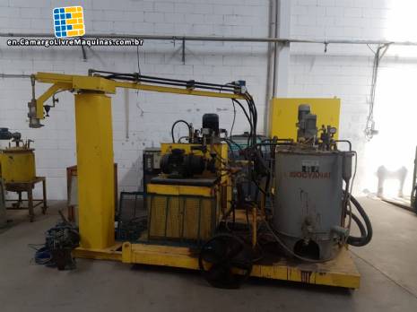 Injector of polyurethane for high pressure Elastogran