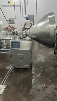 Continuous vacuum sausage stuffer in stainless steel, Risco 300 kg/h
