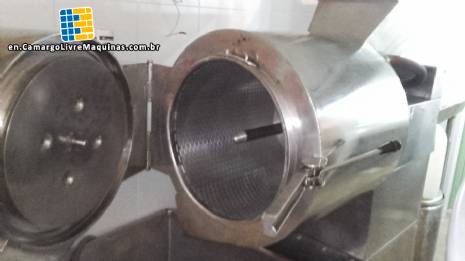 Stainless steel fruit pulper