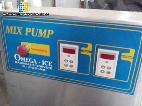 Pump to incorporate fruit