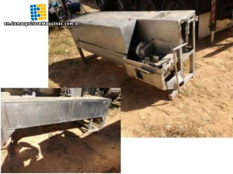 Washing machine for chicken gizzard