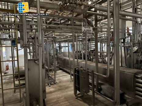 UHT VTIS Tetra Pak system for aseptic processing and sterilization of milk and dairy products, 4,000 liters/hour.
