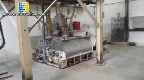 Instant noodles line