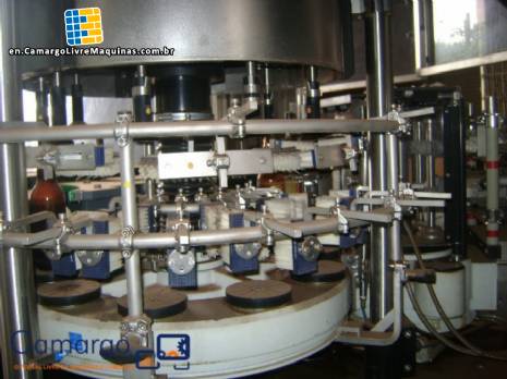 Machine for labeling beers Krones Universella