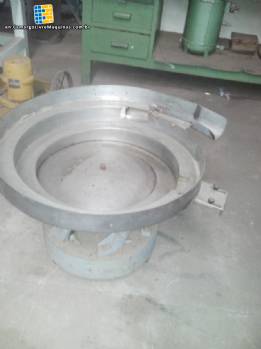 Vibrating feeder in stainless steel