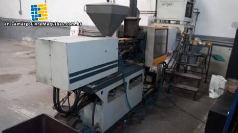 Injection molding machine for PS pots and lids 80 tons Himaco with Refrisat chiller