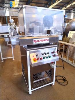 Cacautec tempering machine with coating machine