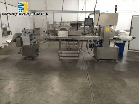 Line for making empanadas