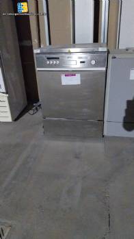 SMEG glassware washer