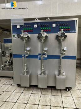 Triple horizontal ice cream maker