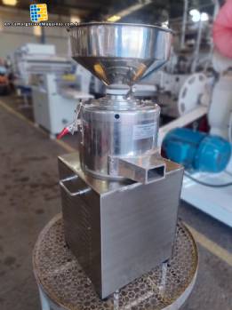 Stainless steel countertop colloidal mill for oilseed pastes (peanut, sesame, cashew, and almond) Horus HR-160L