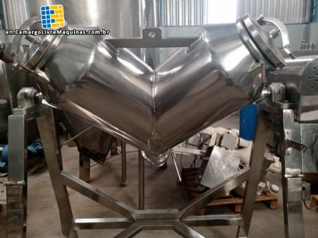 Stainless steel V mixer for powders and granules