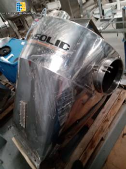 Vertical silo for product storage