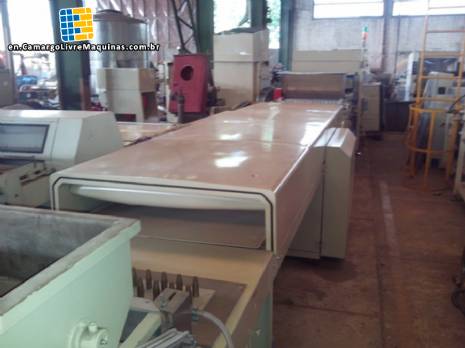 Line for the production of sweets, denies tit type, Dan Nhá. Line for the production of sweets, denies tit type, Dan Nhá.